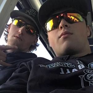 Meet your Posher, Noah